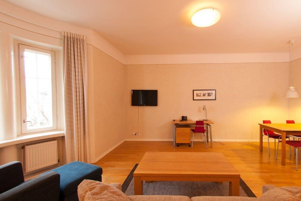 Hellsten Parliament Aparthotel