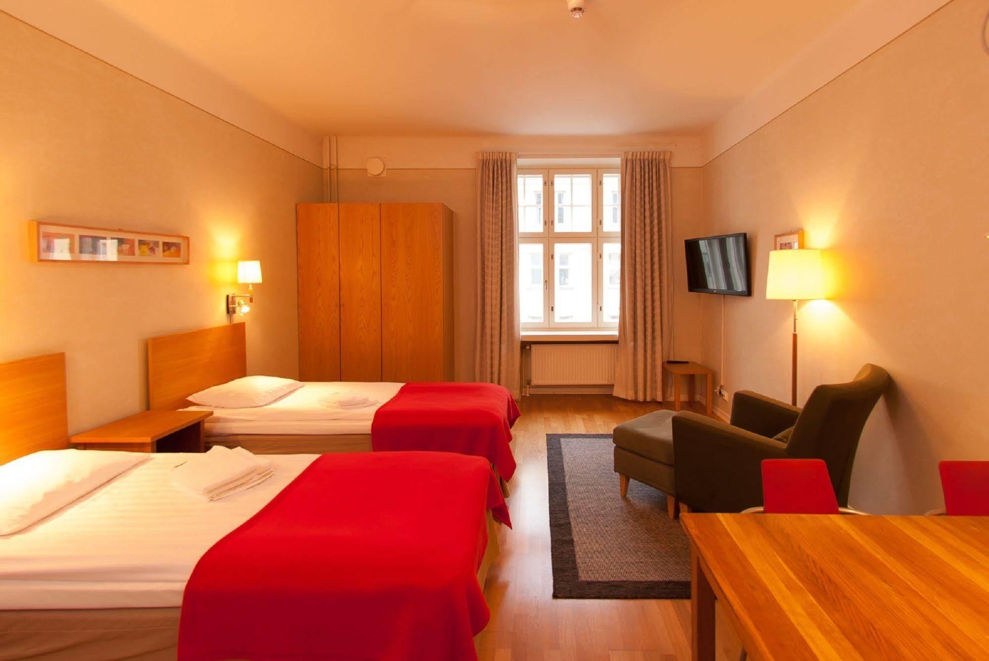Hellsten Parliament Aparthotel