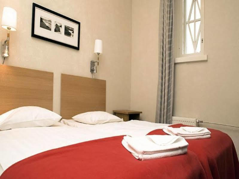 Hellsten Parliament Aparthotel